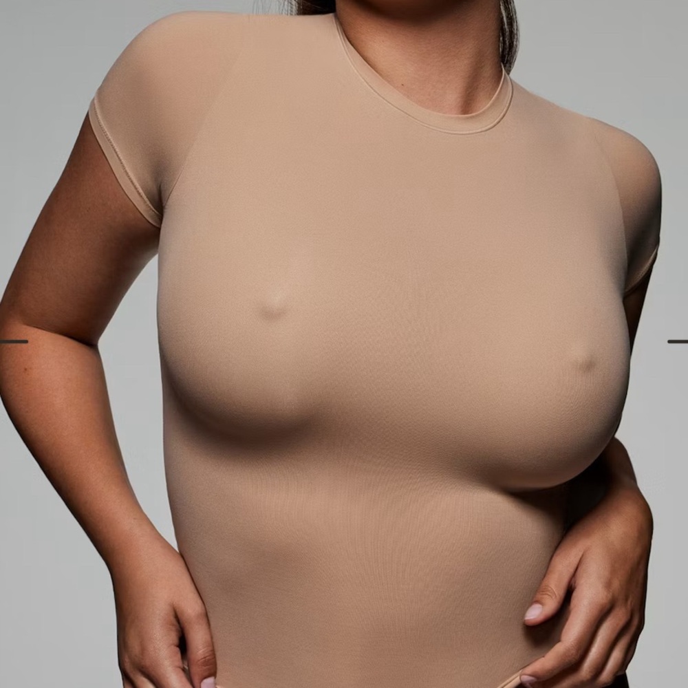 SKIMS ULTIMATE NIPPLE PUSH-UP BRA CLAY‎ SIZE 32D